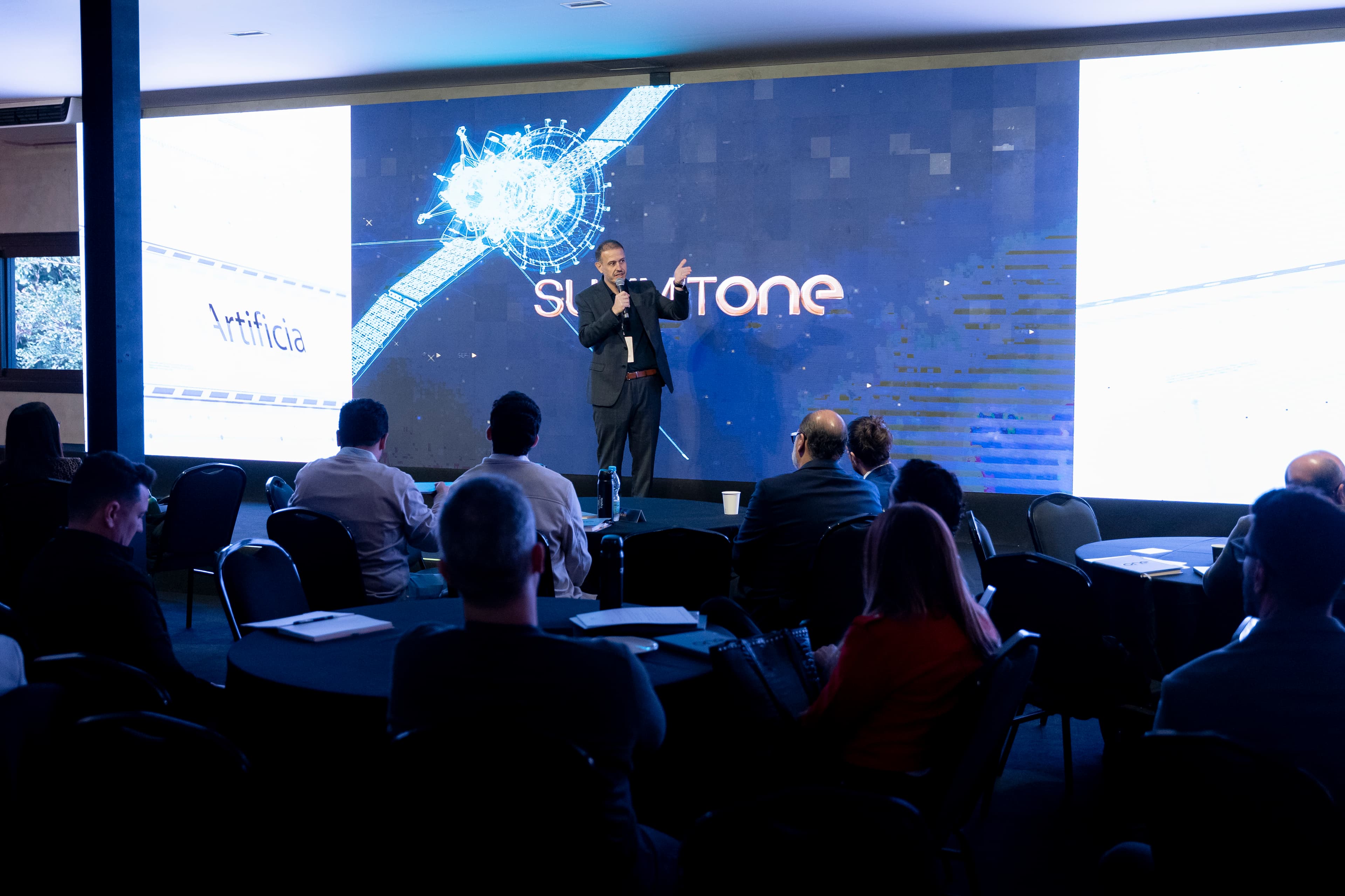 Summit ONE — Maio 2026 17